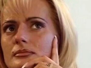 Madura Francesa é A Escolha Mais Quente Para Foder O Cu Com Um Troc