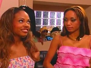 Black Lesbian: Massage Africa And Nikki