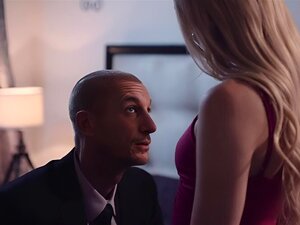 Пасторка пуши врућег очуха у мисионарском положају