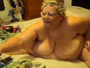 POKAZ NA KAMERZE Z ZWIĄZANYMI CYCKAMI 1