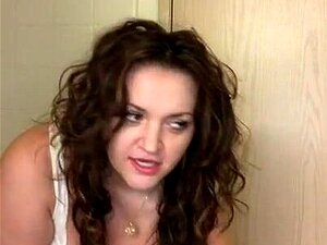 Stepmother I'd Like To Fuck With Large Nipps