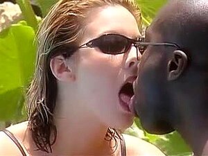 Џесика Меј - Карибски одмор