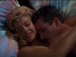 Ashley Judd Nago - Normalne życie - 1996. Klip Został Wyodrębniony Z Filmu Normalne życie, Który Został Wydany W 1996 Roku, Ashley Judd Pokazała Swoje Piękne Cycki I Tyłek Podczas Pieprzenia, A Jej Cipka Wyglądała Na Pieprzoną I Poplamioną