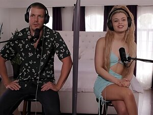 Blind Date Of Destiny Cruz Och Codey Steele Slutar Med Passionerat Sex. Porrstjärnor På Blinda Datum XXX Video Med Codey Steele Och Destiny Cruz.  Han äter Hennes Fitta Och Hon Suger Kuk Girigt Innan Passionerad Sex. Var Säker På Att Dessa Porrstjärnpar I