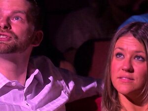 Matt I Mandy Cieszą Się Zabawą W Vegas, Zanim Zrobią Imprezę Swingersów. Matt I Mandy Przybywają Do Swing House'u, Gdy Podpisują Kontrakt I Postanawiają Udać Się Do Vegas Z Innymi Napalonymi Parami Przed Imprezą W Czerwonym Pokoju