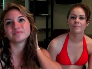 Cute Cutie Flashing Little Tits For Cash In Public. Cutie Sweetie Showing Off Her Small Boobs For Hard Money