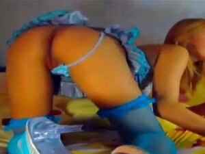 Sexy Blond Webcam Anaal