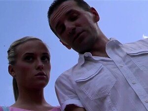 HUNT4K. Tip Poziva Par Kod Sebe I Jebe Slatku Curu Za Keš