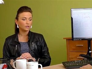 LOAN4K. Die Freche Lassie Frances Besteht Ein Spezielles Pornocasting Bei Einer Kreditagentur