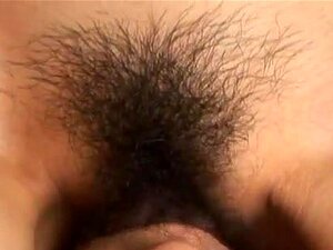 Sperma-liebende Japanische Süße, Sie War Verrückt Genug, Diesen Dicken Schwanz Tief In Ihre Heiße Fotze Zu Schieben, Und In Sekunden Verwandeln Sie Sich In Unaufhaltsame Cumshots! Sie Wird Noch Wilder, Als Sein Fickstab Ihren Seestern Durchfickt, Und Am E