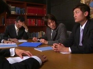 La Bimbo De Bureau, Maki Hojo, Joue Avec Sa Fanny, La Bimbo De Bureau, Maki Hojo, Joue Avec Son Fanny