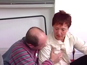 Ingefära Mormor Knullar