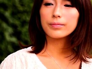 Sie Liebt Es, Harte Jocks Von Fremden In Der Öffentlichkeit Zu Nehmen