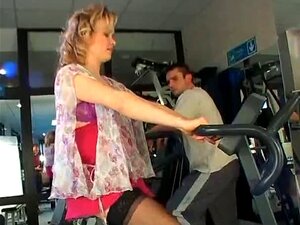 Pregnant Milf Gets A Workout
