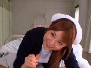 Smaczna Akiho Yoshizawa I Ogromne Opakowanie. Gorąca Azjatycka Amatorska Pielęgniarka Jęczy Z Kutasem Głęboko W Swojej Wiśni