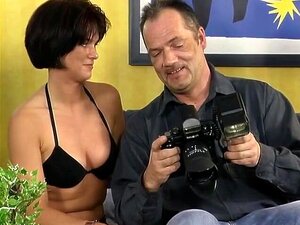 Stiefmoeder, Ik Wil Graag Modellen Neuken Voor De Camera