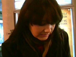 Seks W Publicznej Toalecie Za Zwrot Pieniędzy,