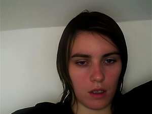 24yo Fransk Flicka På Chatt 720camscom Live