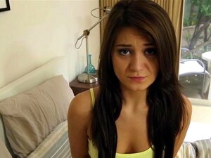 Слаткица јаше курац у POV стилу