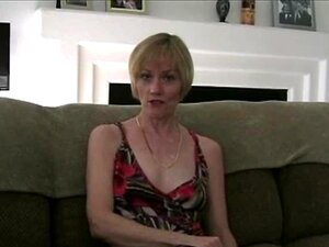 Mama Leert Hoe Je Moet Neuken