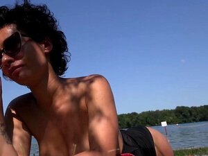 Letni Dzień W Berlinie Ze Stacy Bloom