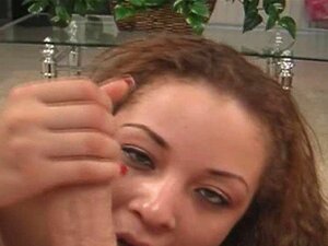 Cam; Ondeugend Brunette Chick Deep Throat Pijpbeurt