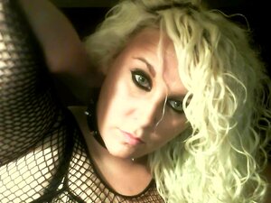 Black Trashy Sluts - White Trash Whore Porn Videos - NailedHard.com