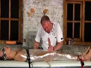 Sexo Gay Você Sabe Que Este Dominador Stud Gosta De Fazer Um Companheiros De Pênis