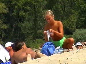 Gorgeous Beach Babes Voyeur - Bikini Voyeur Porn Videos - NailedHard.com