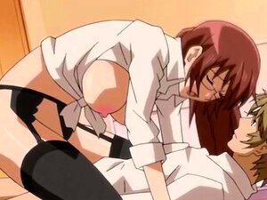 Хентаи девојка дрка ногама и јебе се