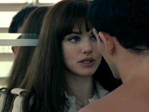 Rachel Weisz Solo Tease