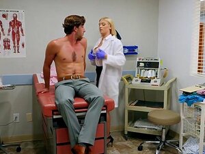 Giselle Palmer In Het Kantoor Van De Dokter - TwistysHard