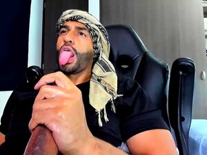 Hot Muscle Hunk Gay Sex