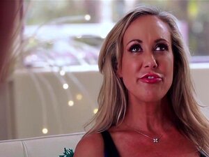 SweetHeart Brandi Love и Abella имају праву страст