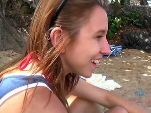 Cece Loves Relaxing With You In Hawaii