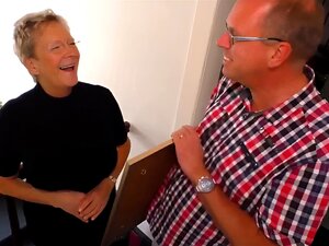 напаљени бака иде комшији јебати