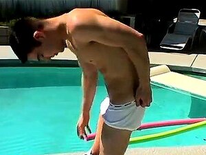 Chico Gay Recibiendo Objetos En El Porno Culo Después De Que Salen De Zack