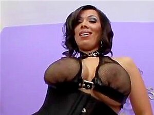 Pretty Milf Sienna West