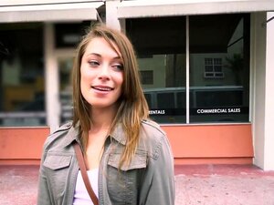 Amateur-Teeny Schmeckte Schwanz, Amateur-Teeny Kostete Vor Hartem Schwanz-Box-Banging In HD