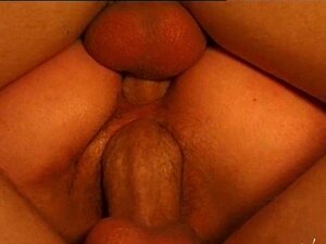 Vul Mijn Gaten Met Lul. Kleine Sletjes Weten Zeker Hoe Ze Mannen Moeten Neuken En Plezieren! Duitse Goo Girls!