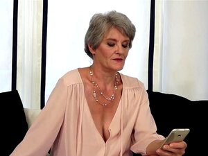 Svježi Sladoled Za Baku