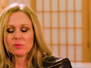 Bigtitted Les Babes Tribbing On The Bed