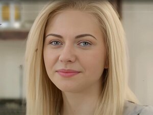 Wunsch Der Frischen Blonden Maria Erfüllt: POV-Muschispaß Mit Paar & Creampie