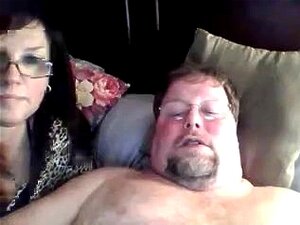 Sexigt par sätter upp en sexshow