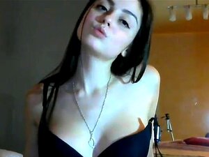 _.l.i.l.i.a.n.a._. Ilmainen Chat Kiusanteko Ja Flash. Kuuma Tyttö!