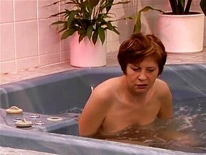 Zorra Madura Morena Y Pervertida Se Pone Cachonda