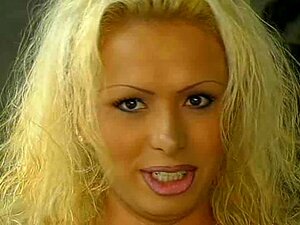 La Vintage Gia Darling Donne Et Prend