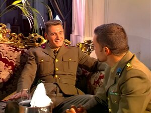 Zaronite U Strastveni Svijet Rata Uz Ovaj Izazovni Talijanski Film. Uživajte U Sočnim Oblinama I Doživite Jedinstvenu Vrpcu. Dozvolite Da Vas Opčini Zavodljivo Dodirivanje Požude.