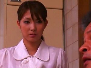 Verrückte Japanische Tussi Yua Sasaki In Einem Geilen, Haarigen, Fingernden JAV-Video