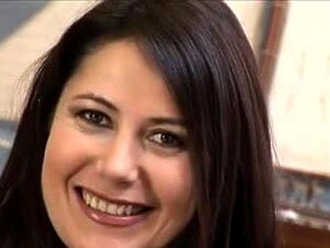 Super Vruća Milf Gospođica Eva 12